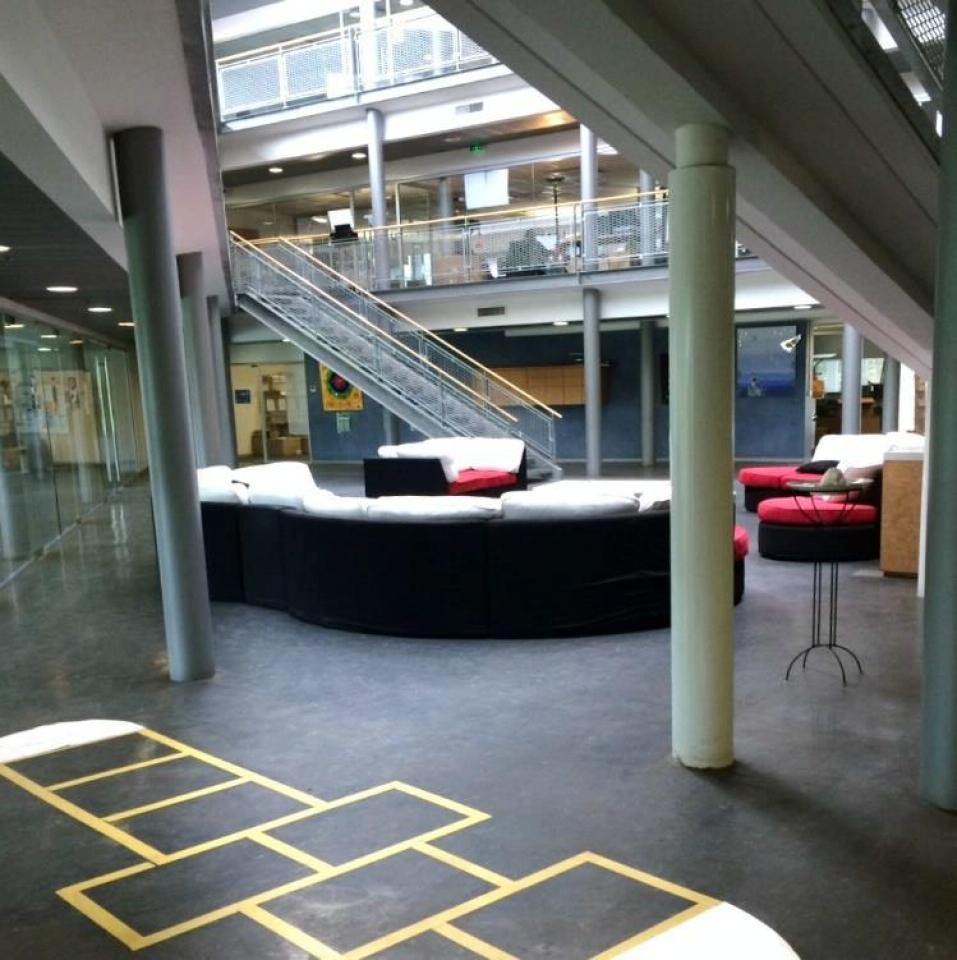 Entrepôt classe a Saint-Cyr-sur-Loire 7570m² Location entrepôt classe a Saint-Cyr-sur-Loire Indre-et-Loire OLLOG2428533 1